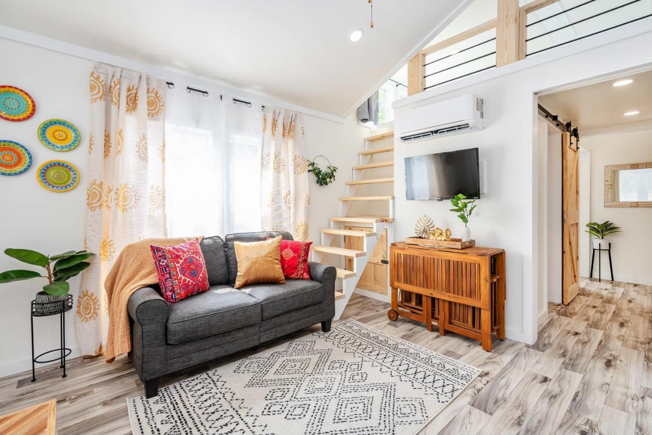 5 Cozy Casita Lux Tiny House, Firepit, 5 Mins To Downtown กันเทอร์สวิลล์ ภายนอก รูปภาพ